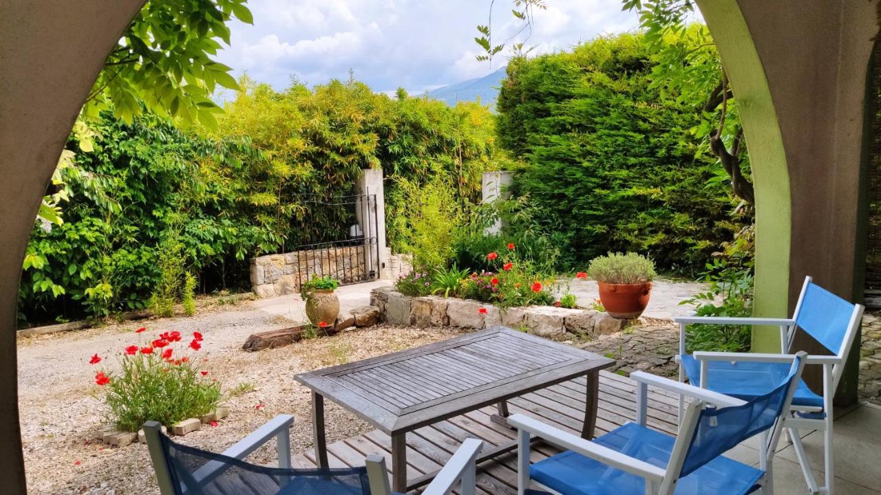 Bambou Entre Mer Et Montagnes Chateauneuf-Grasse Ngoại thất bức ảnh